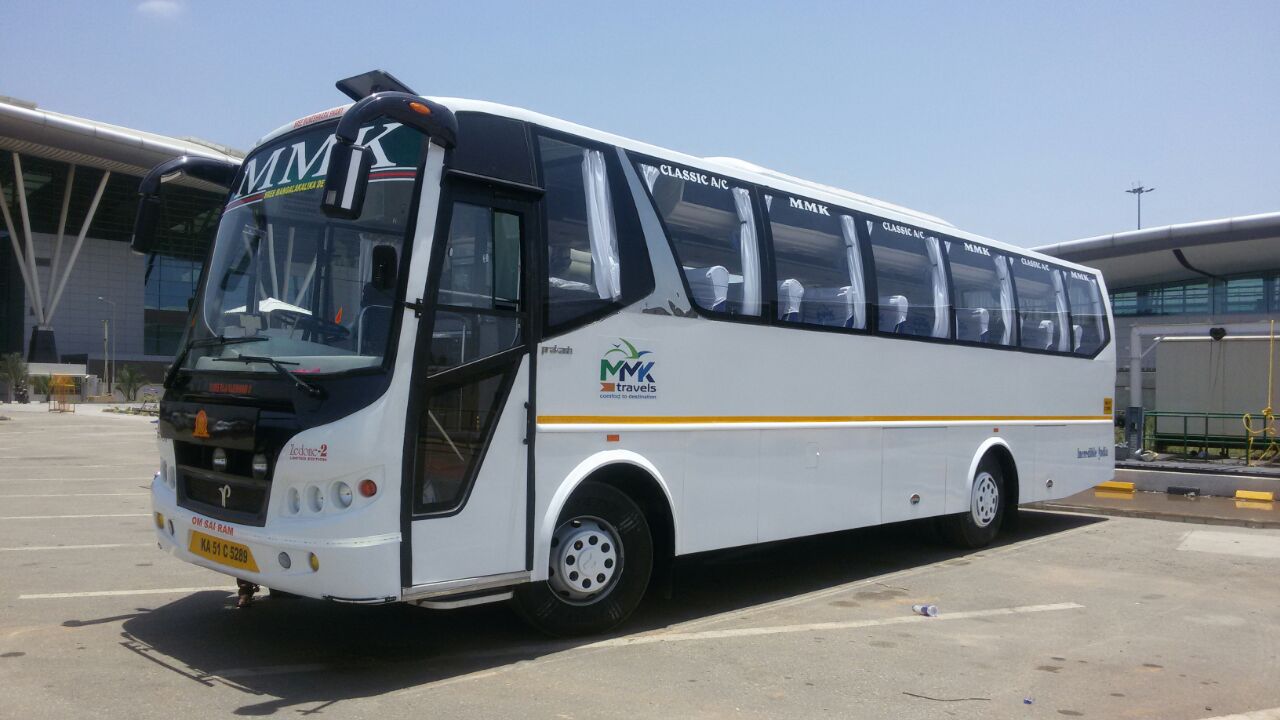 luxury bus on rent in Bangalore